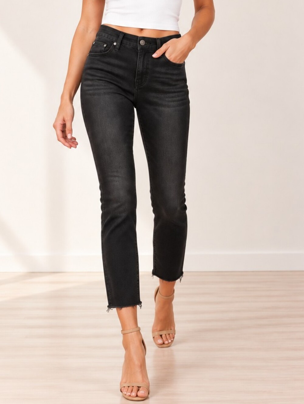 7 For All Mankind Roxanne Ankle Black Raw Hem Denim Jeans (Size: 27)